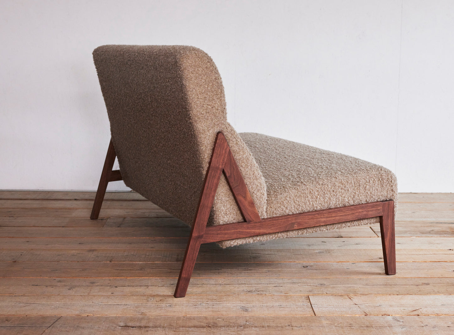A Sofa 雙人高背沙發|Switch Furniture