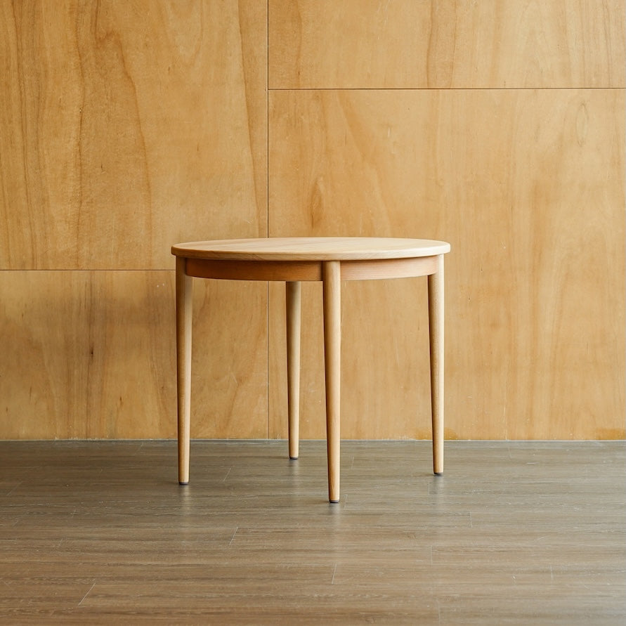 Karl 實木小圓桌|Switch Furniture
