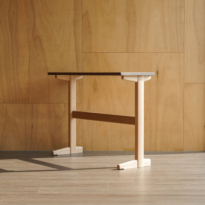 Sign 高腳工作桌|Ibata Interior