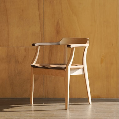 Sign 扶手椅|Ibata Interior