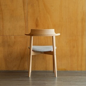 Ritz 附坐墊半扶手椅|Ibata Interior