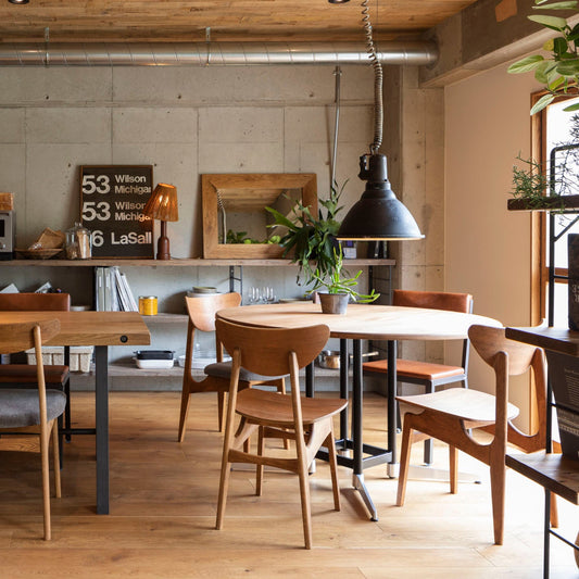 Feld 實木餐椅|Switch Furniture