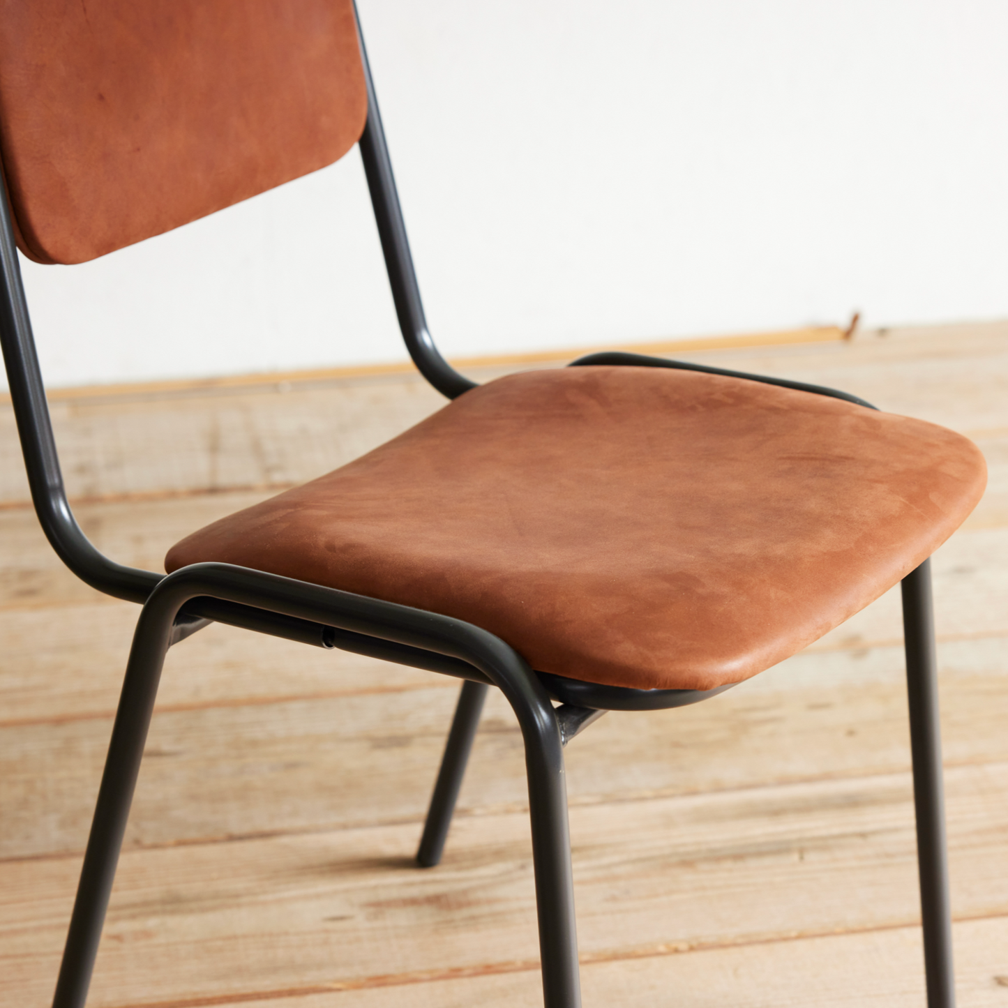 Campus 餐椅|Switch Furniture