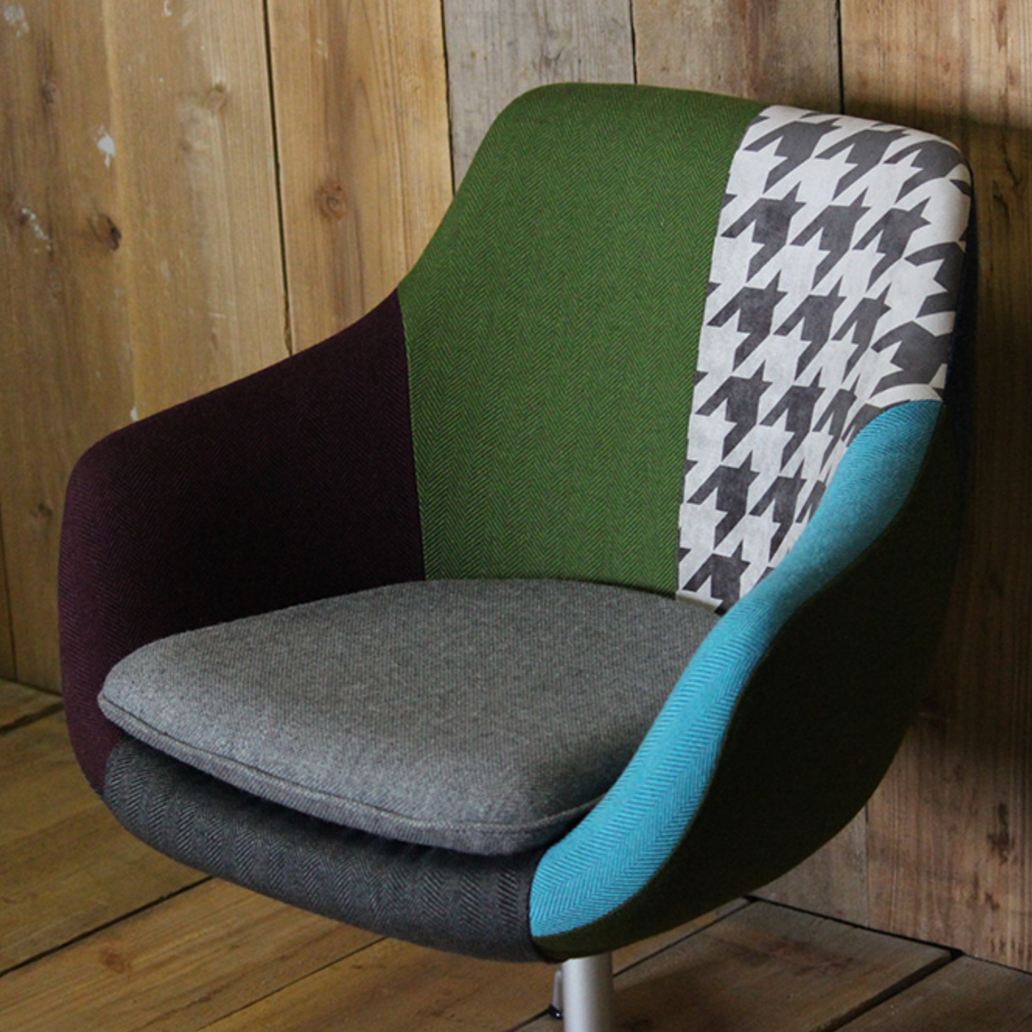 Cosmic 旋轉椅|Switch Furniture