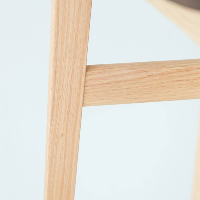 Sign 實木高腳椅|Ibata Interior