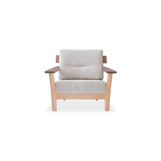 Sign 實木沙發|Ibata Interior