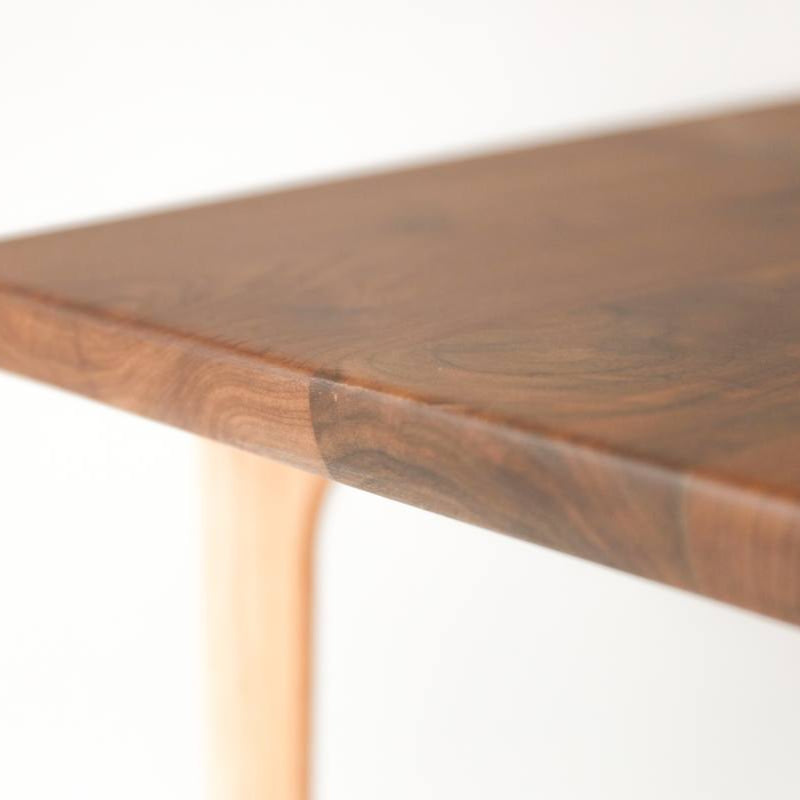 Sign 茶几|Ibata Interior