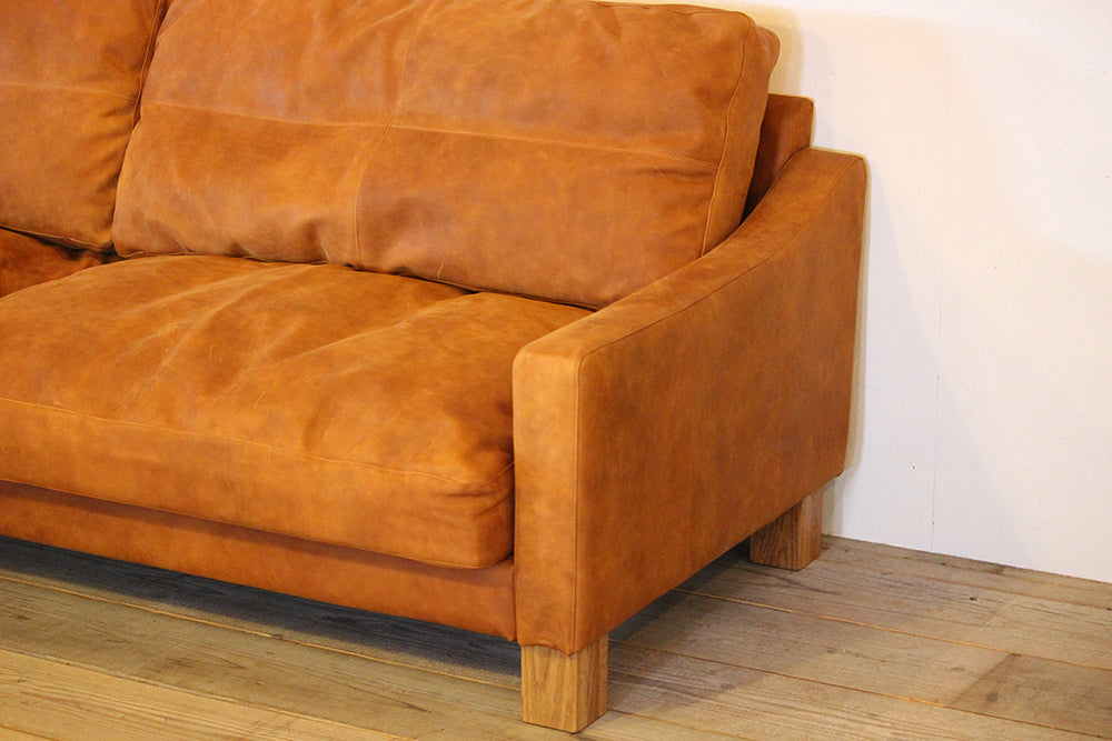 Monterey 北歐現代羽毛沙發|Switch Furniture