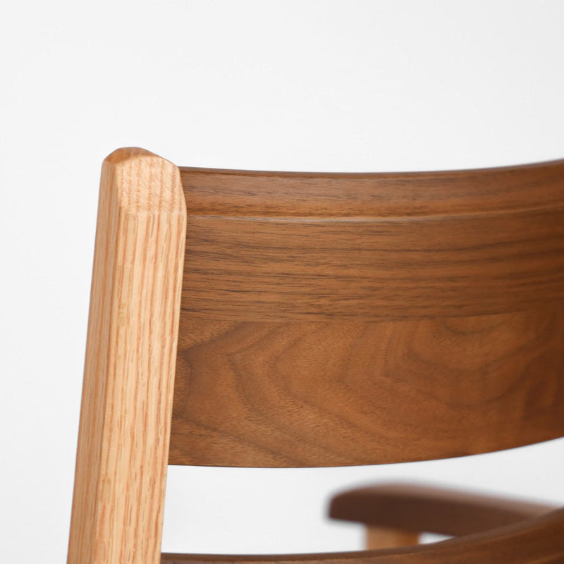 Sign 旋轉扶手椅|Ibata Interior