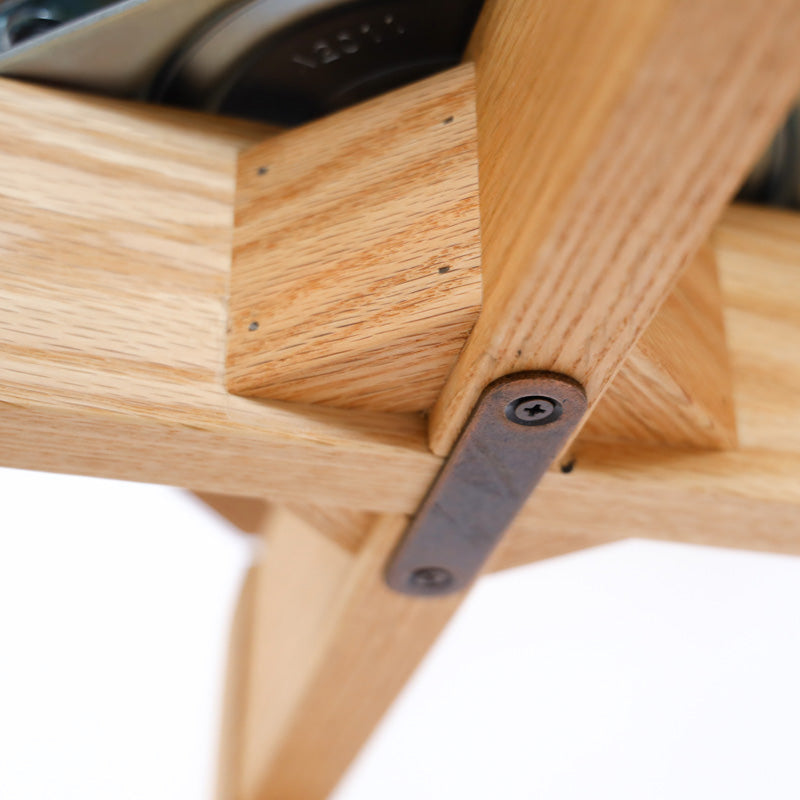 Sign 旋轉扶手椅|Ibata Interior