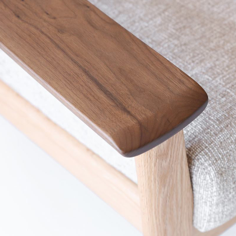 Sign 實木沙發|Ibata Interior