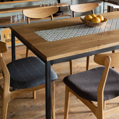 Tile 磁磚實木餐桌｜Switch Furniture