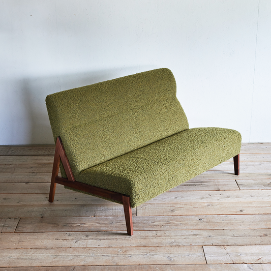 A Sofa 雙人高背沙發｜Switch Furniture