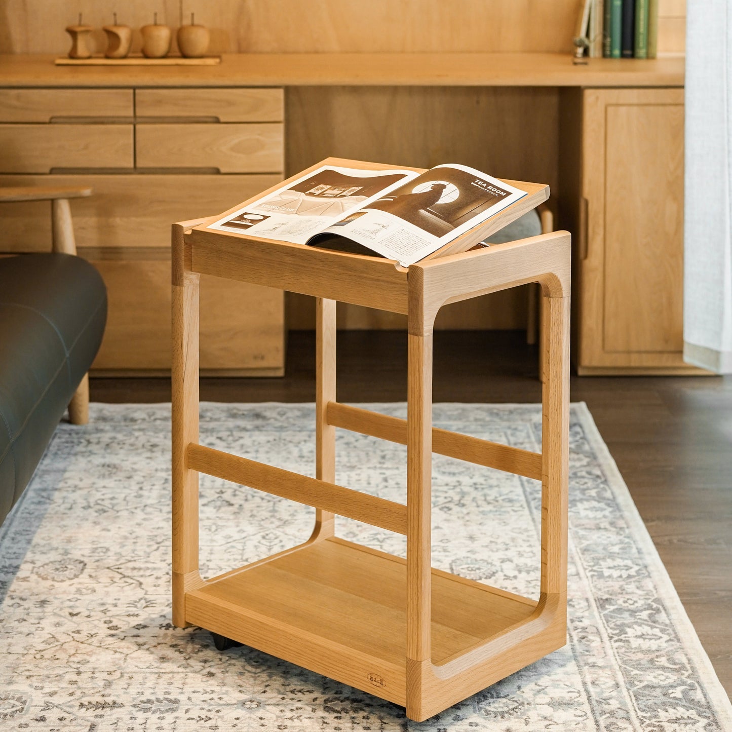 No.4900 附輪邊桌｜濱本工藝