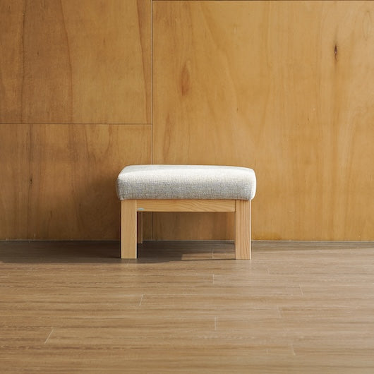Sign 沙發腳凳｜Ibata Interior