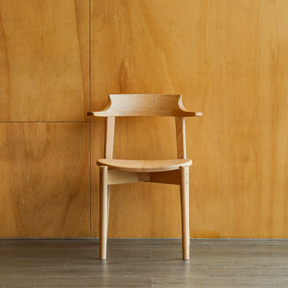 Ritz 實木半扶手椅｜Ibata Interior