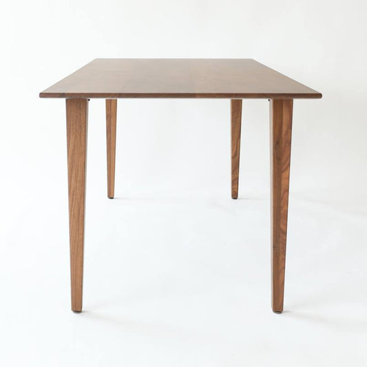 Humming 餐桌｜Ibata Interior