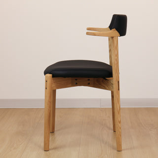 Ritz 靠墊椅背半扶手椅｜Ibata Interior
