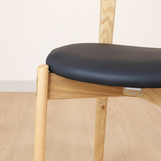 Ritz 靠墊椅背半扶手椅｜Ibata Interior