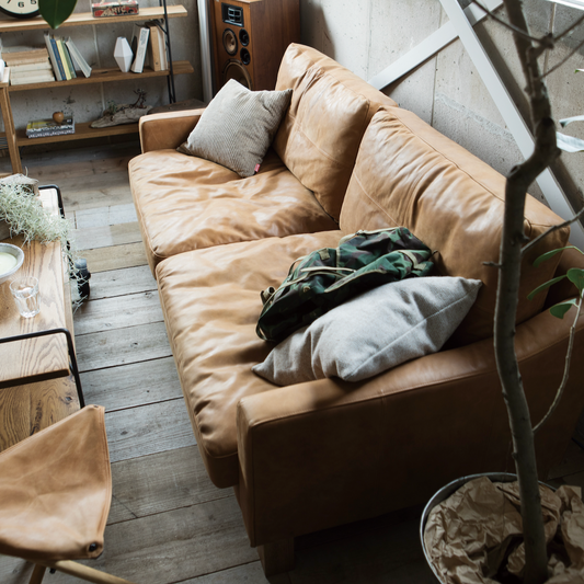 Monterey 北歐現代羽毛沙發｜Switch Furniture