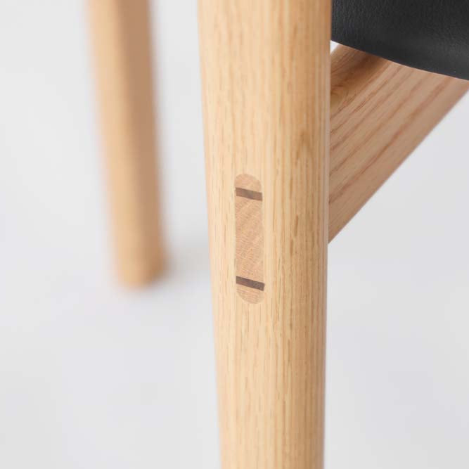 Ritz 半扶手椅｜布面坐墊｜Ibata Interior
