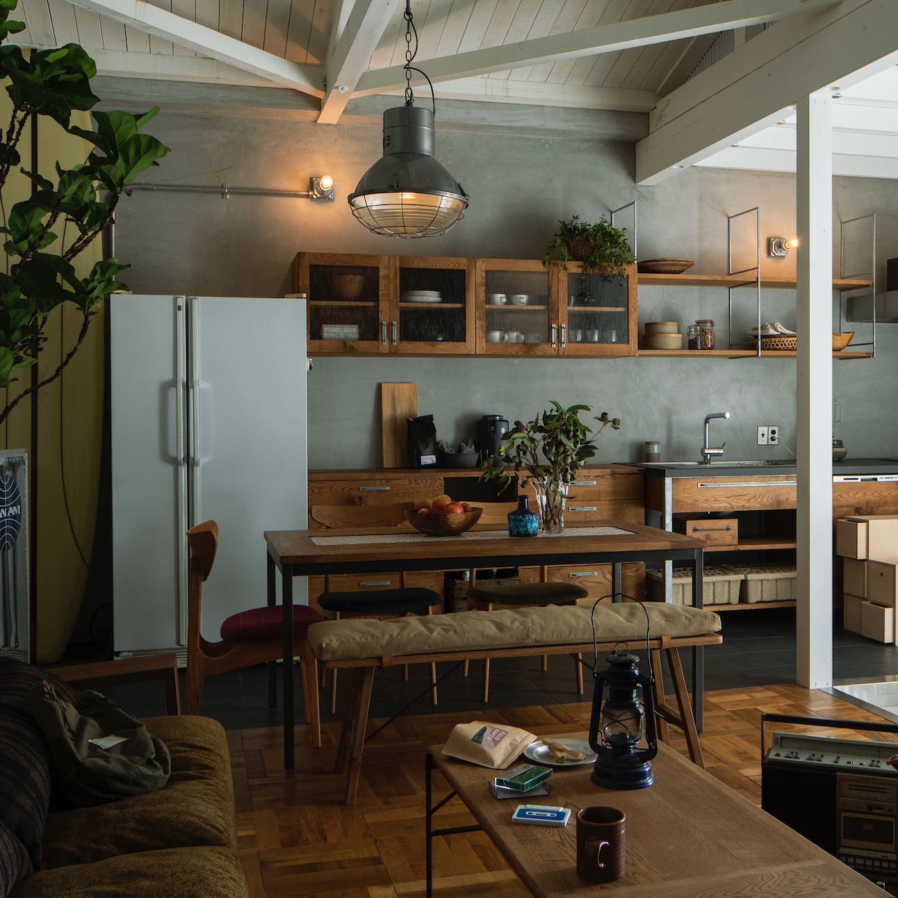 Tile 磁磚實木餐桌｜Switch Furniture