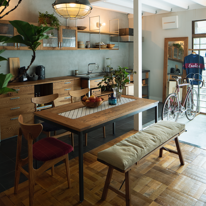 Tile 磁磚實木餐桌｜Switch Furniture